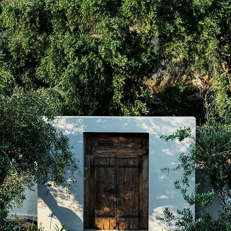 Mimi And Coco Corfu Villa Paramonas (Corfu)